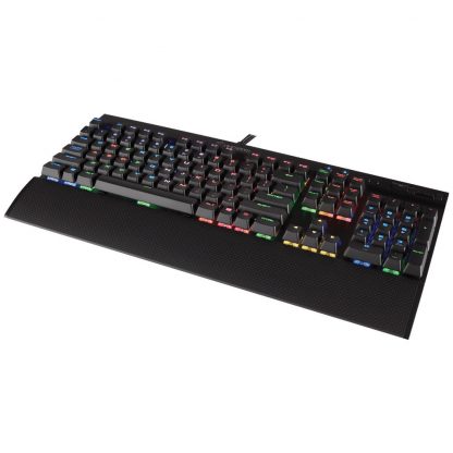Corsair K70 RGB RAPIDFIRE Mechanical Gaming Keyboard  Cherry MX Speed RGB Nordic (CH-9101014-ND) - 7